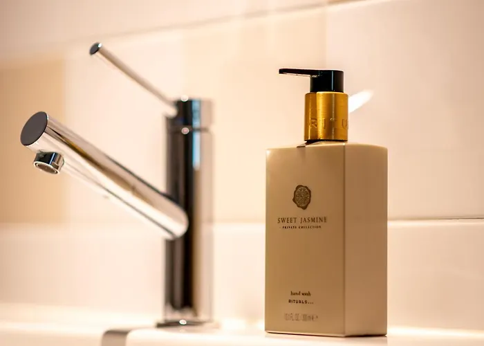 לינה וארוחת בוקר Mooi Montferland 3*